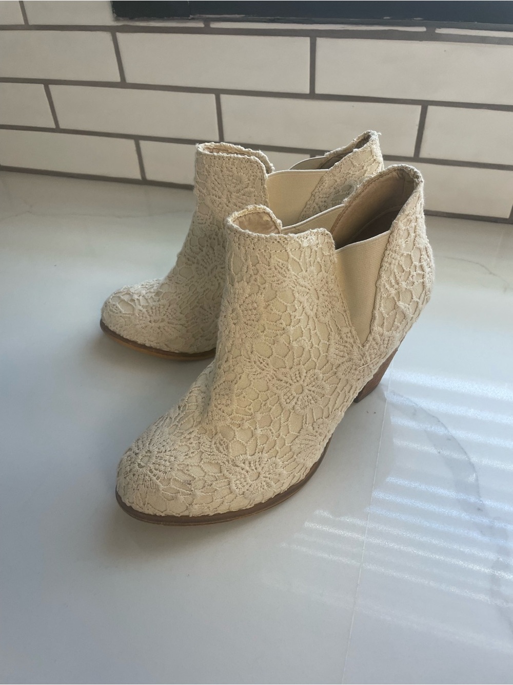 Not Rated Cream Lace Ankle Booties